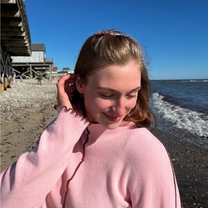 UO Light Pink Cropped Sweater